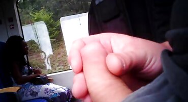 sex mới hd Valentina Nappi được kéo trên một dài đen vòi phim sex 18 cộng nước.